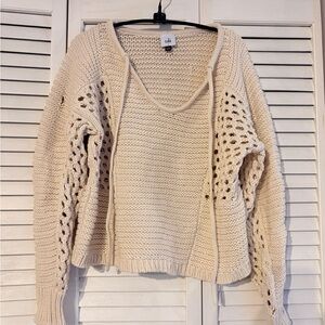 Cals Cream V-Neck Sweater